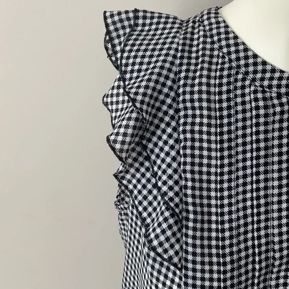 Elle Ruffle Sleeve Blouse - Picture 4 of 8